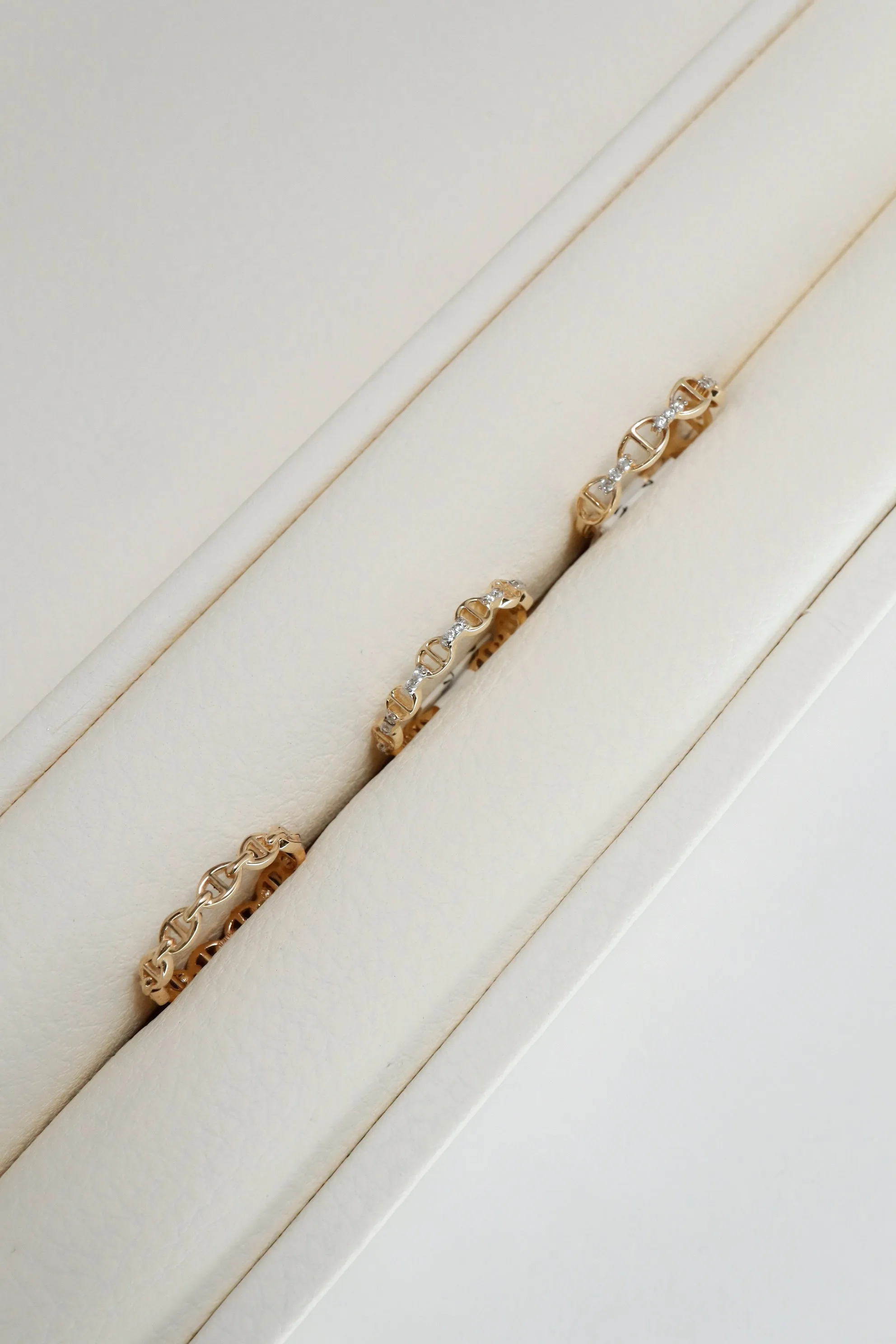 14K Solid Gold 3D Anchor Chain Linked Stackable Ring