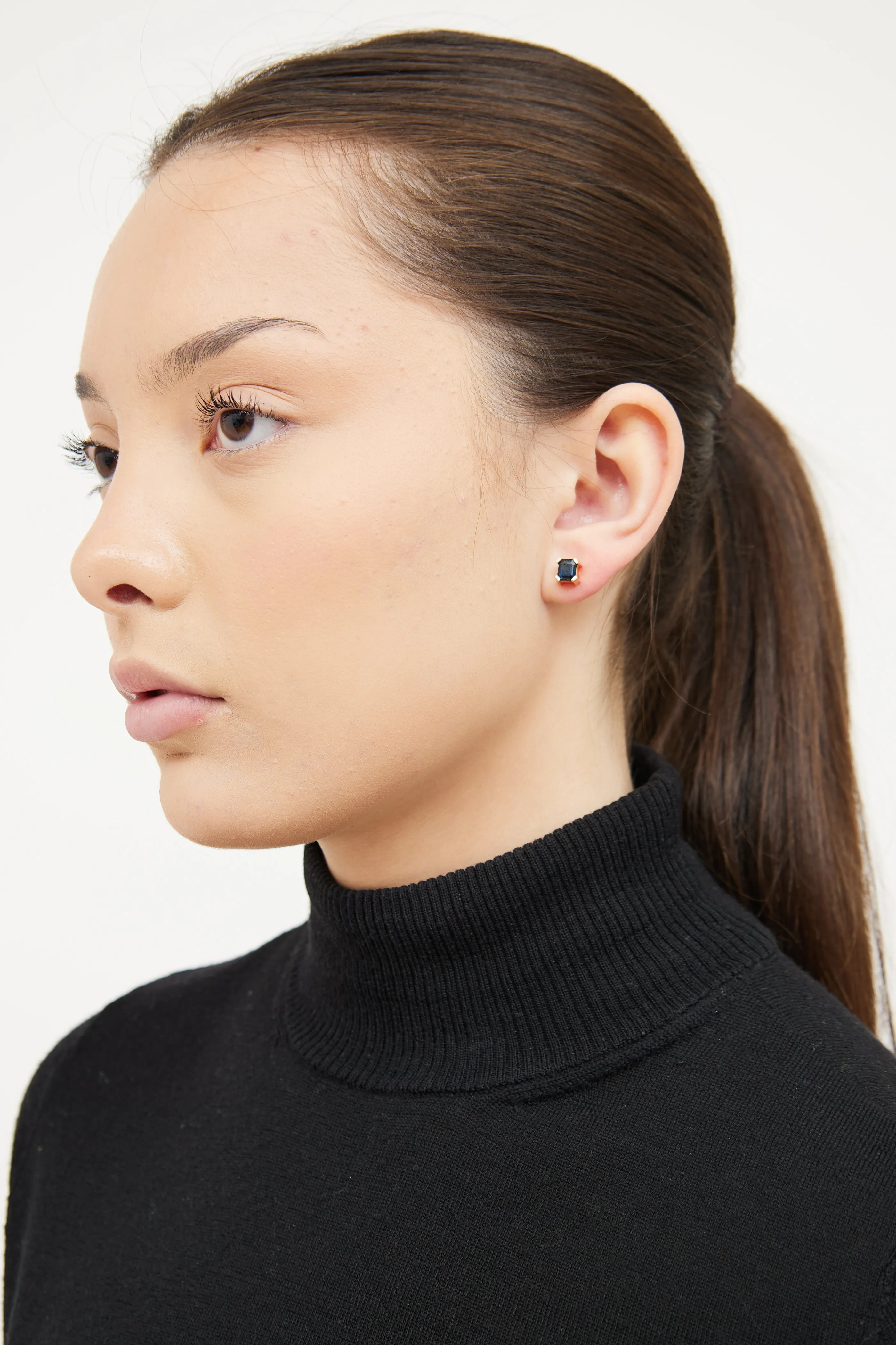 14K Yellow Gold Sapphire Solitaire Stud Earrings