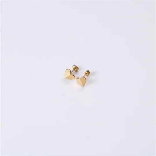 18K Gold-Filled Dainty Heart Stud