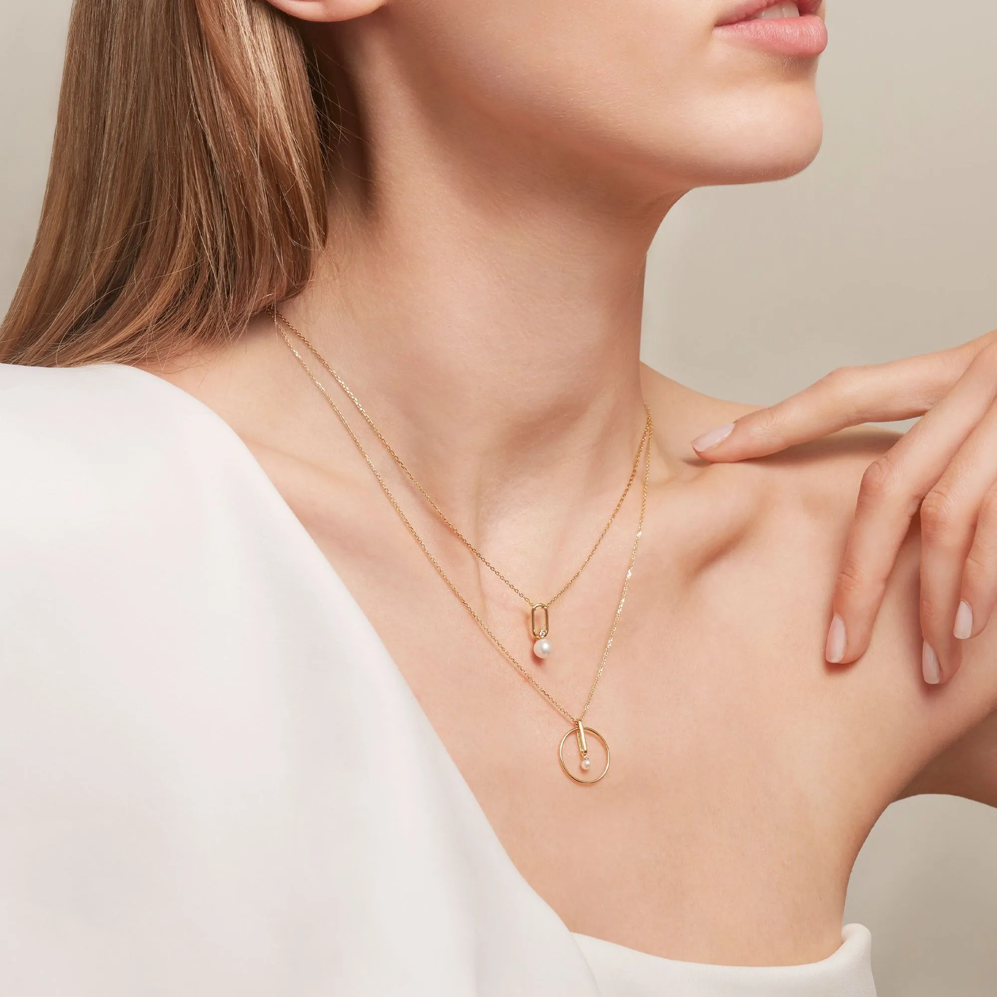 Astra Moon 18K Gold Necklace w. Pearl & Diamond