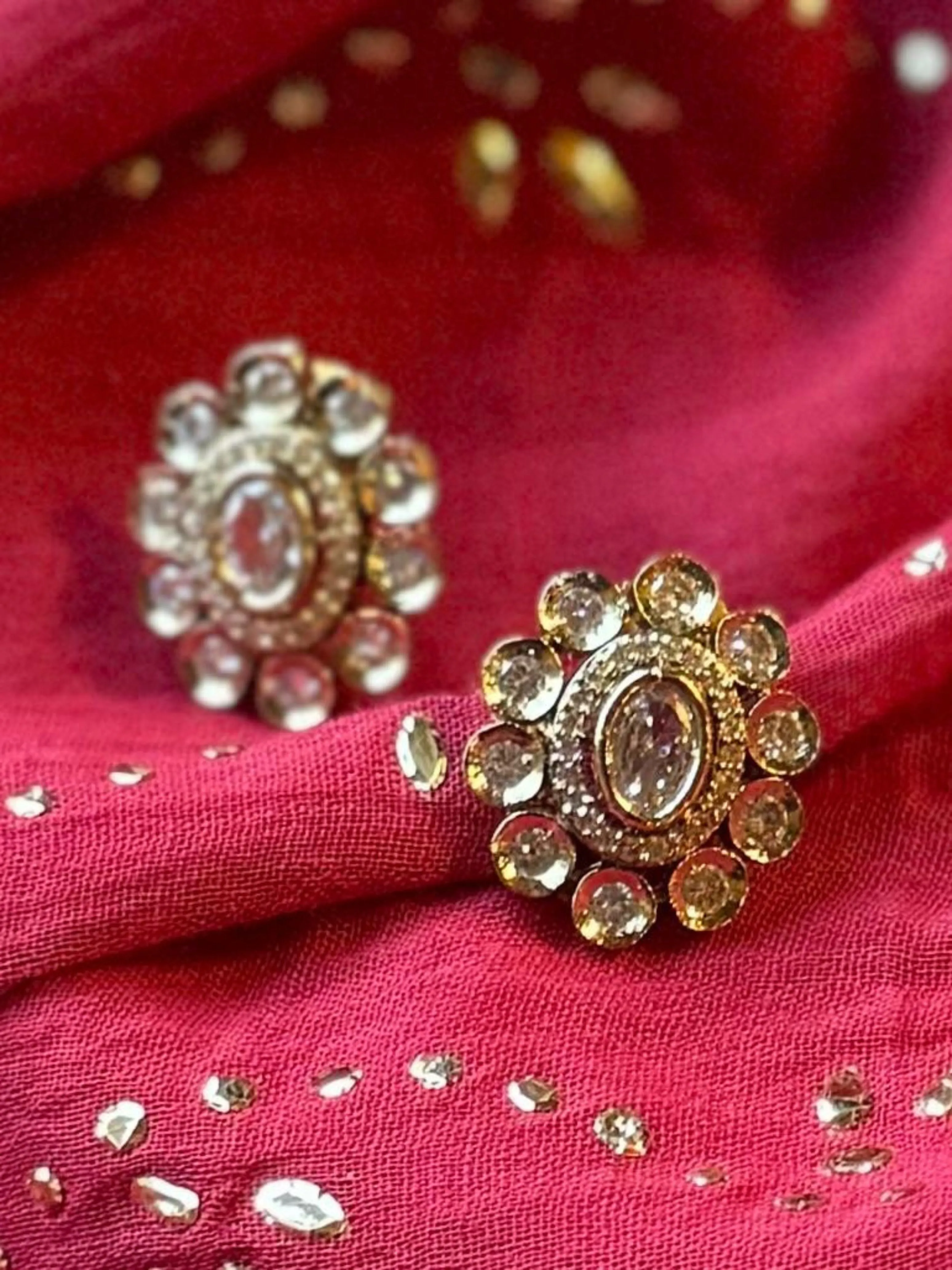 Ayana - Stud Earrings