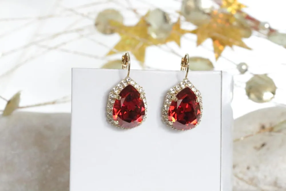 CRIMSON EARRINGS