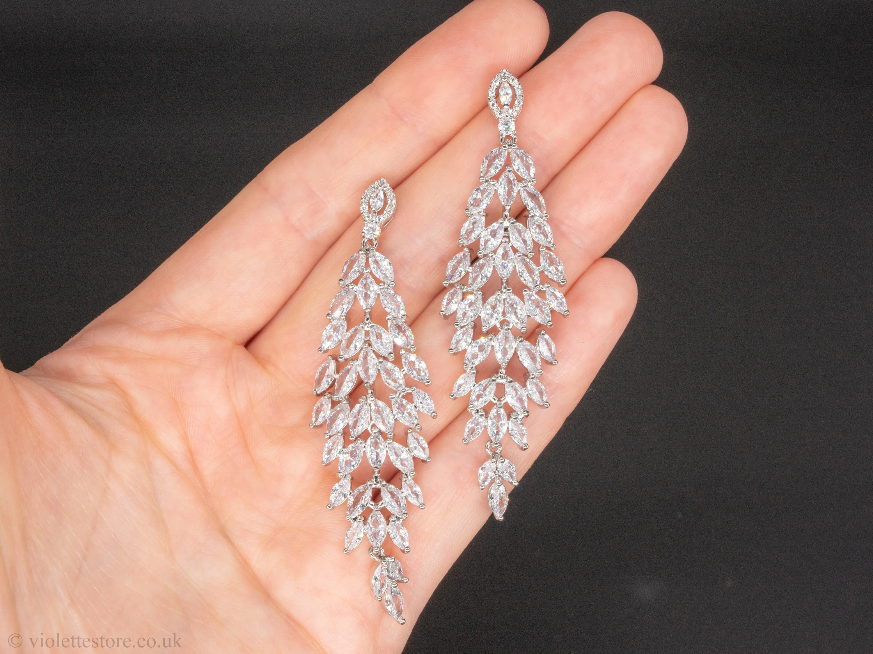 Daria Dangle Earrings