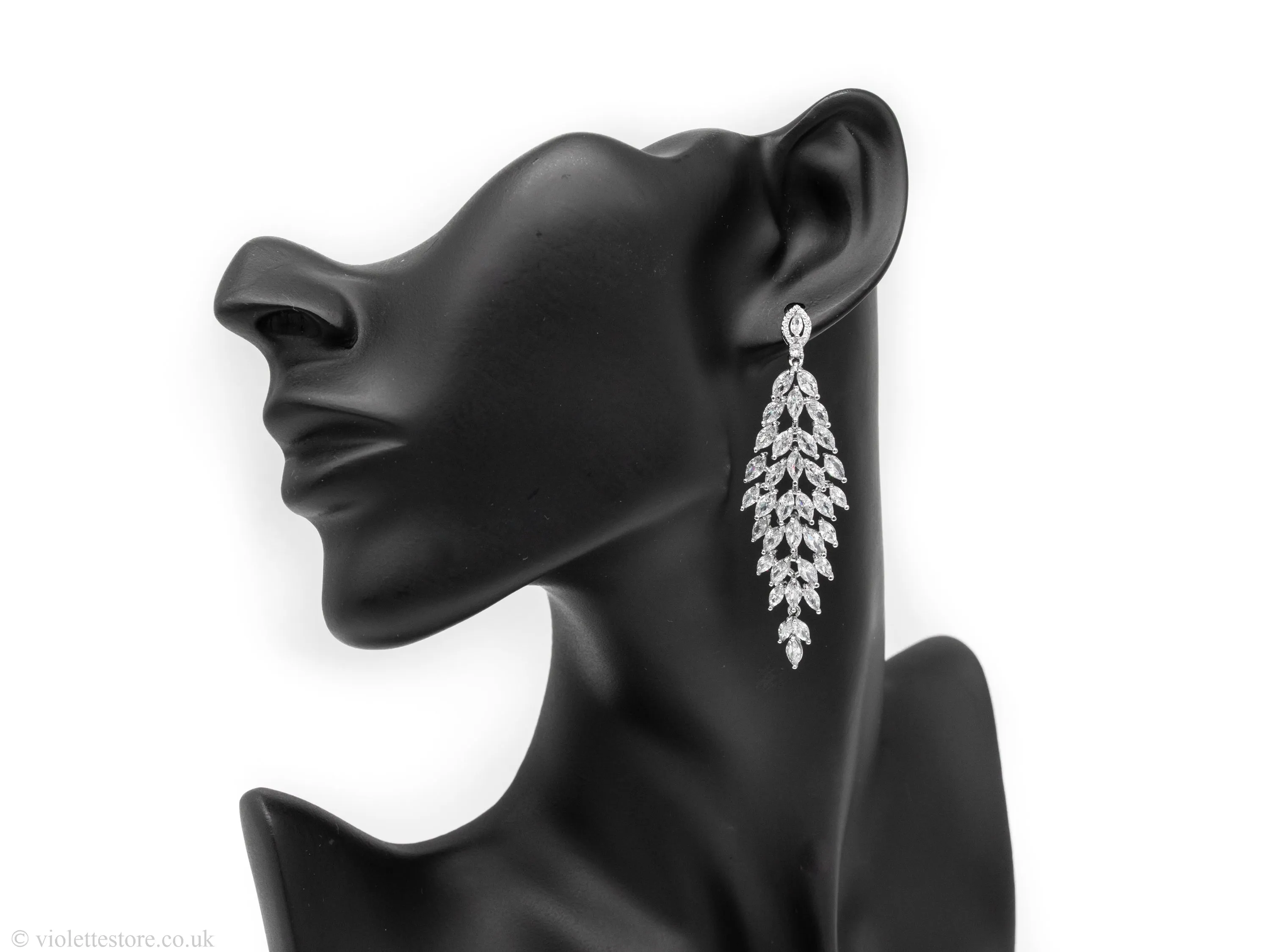 Daria Dangle Earrings