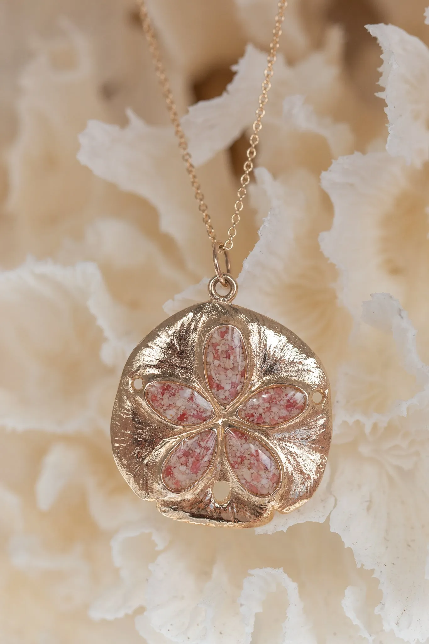 Friends ~ Sand Dollar (Large) Pendant in Gold