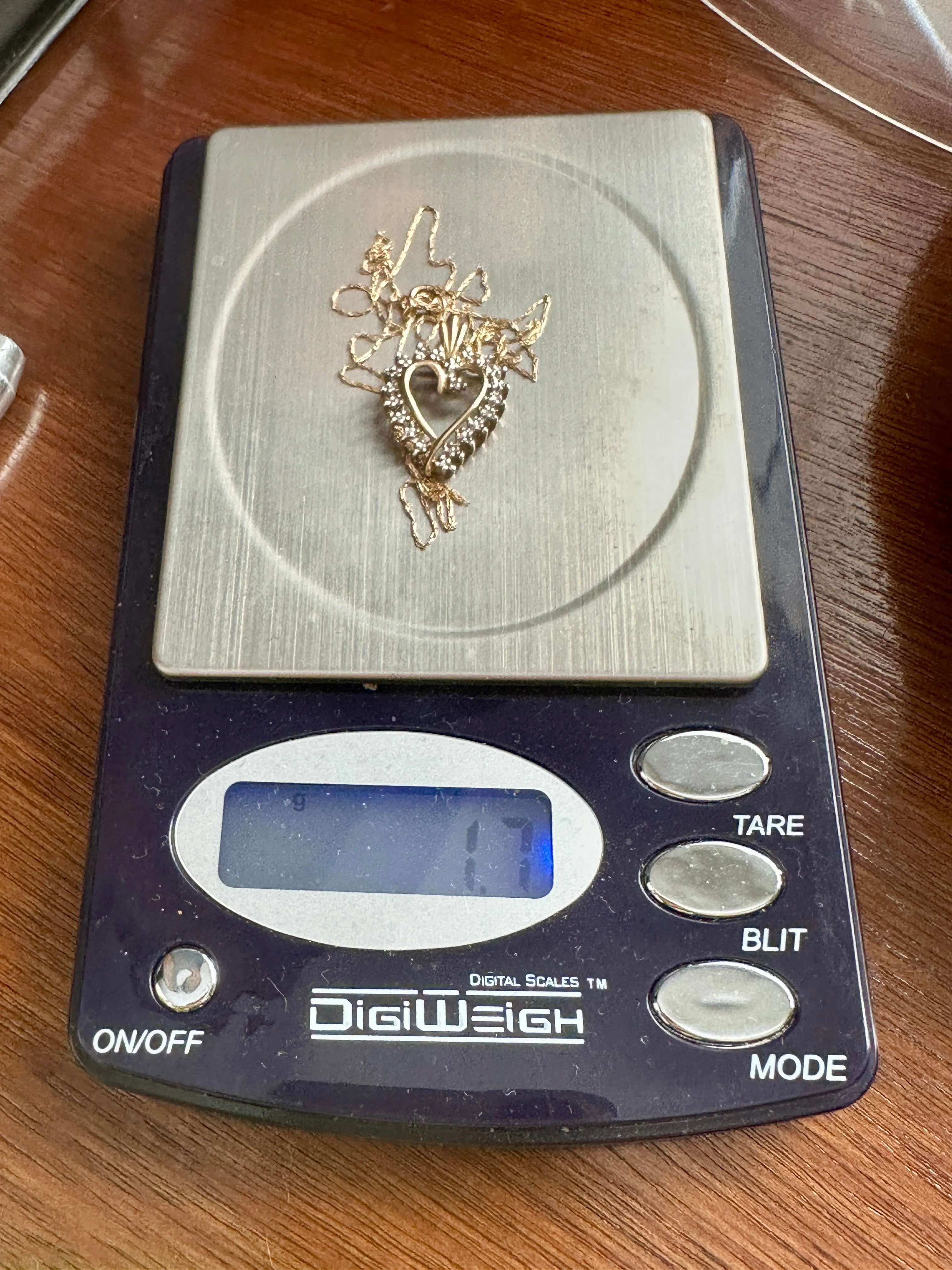 Signed JCM 10k Yellow Gold Diamond Accent Heart Shaped Pendant Necklace Chain