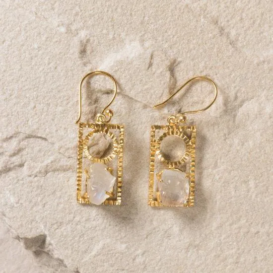 Vintage Rainbow Moonstone Earrings - 18k Gold