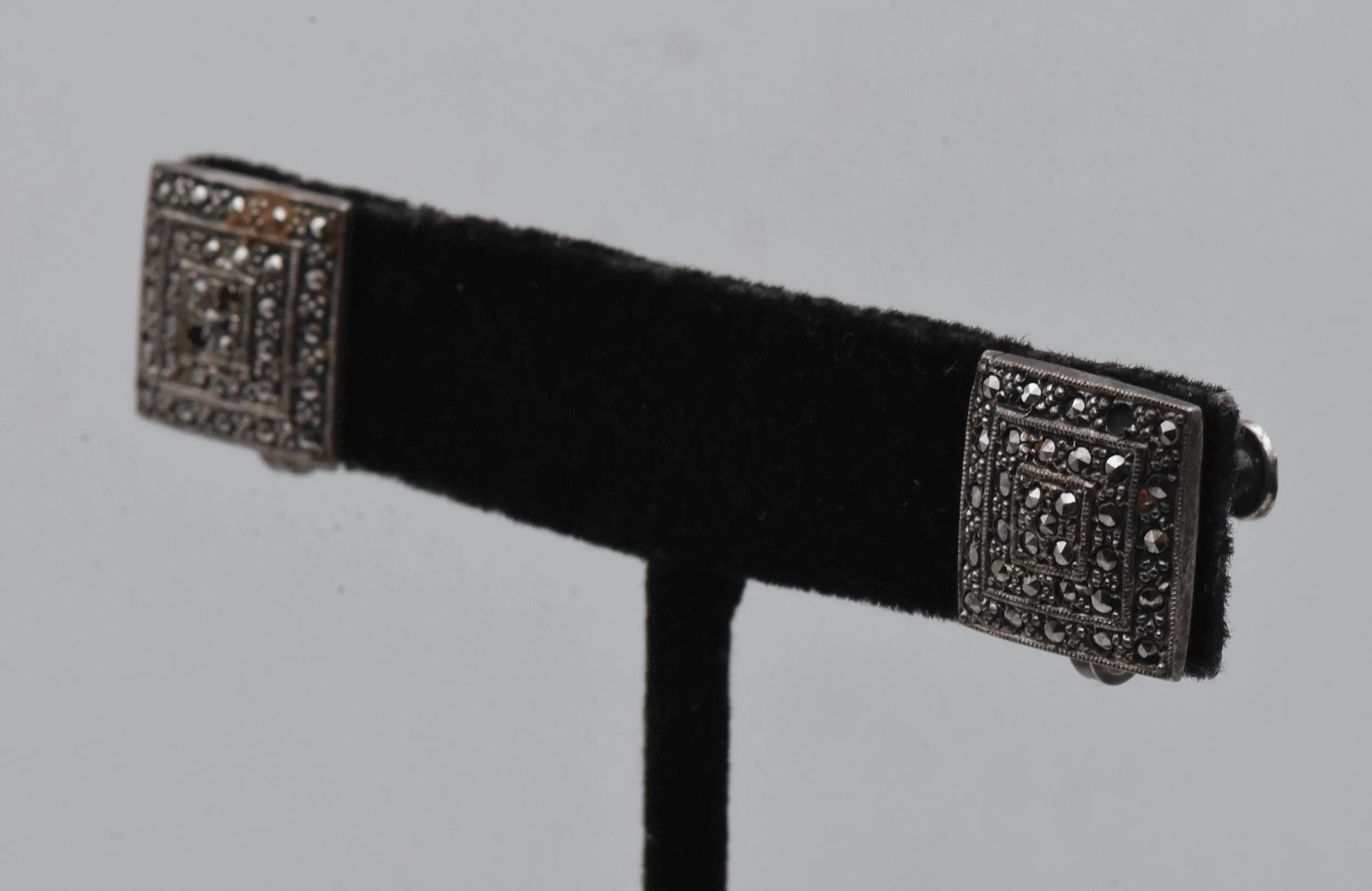 Vintage Sterling Silver Marcasite Screw Back Earrings - Missing Stones